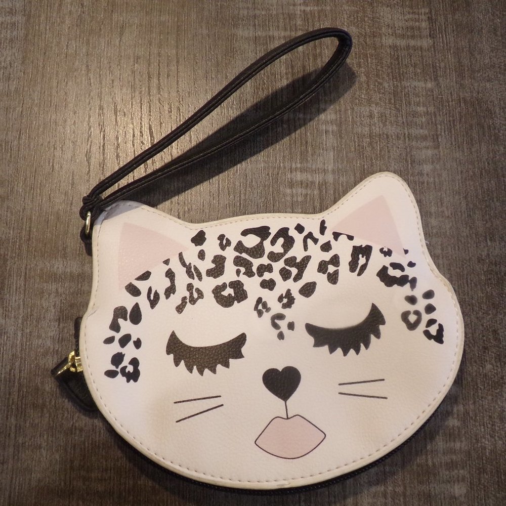 Betsey Johnson Luv Betsey Cat Coin Purse Wristlet